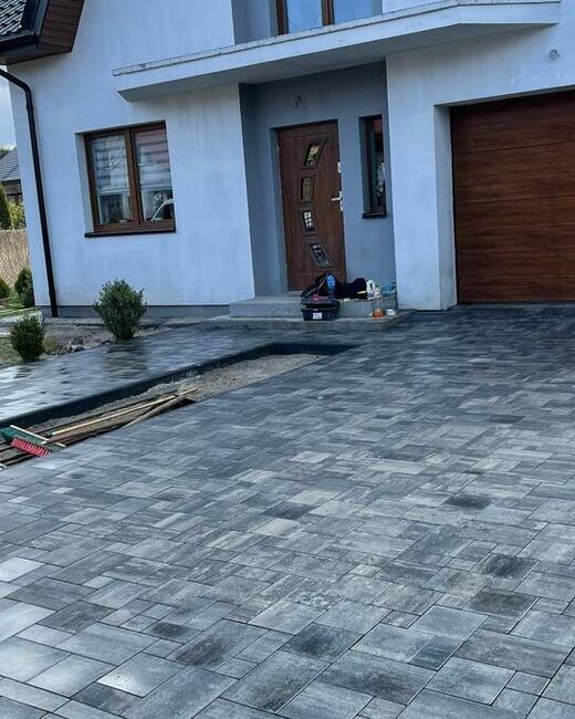 Układanie kostki brukowej, solidnie, terminowo, doradzamy