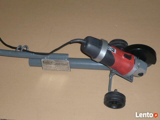 Frezarka/Czyszczarka nacinania rowków i fazowania dylatacji