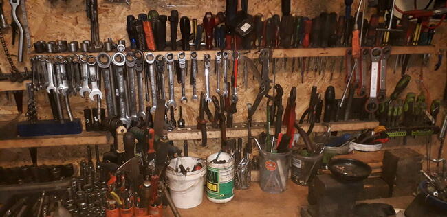 Garaż , warsztat do wynajecia na godziny i naprawy