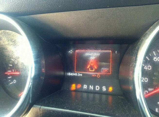 Ford Mustang 2015, 2.3L, po gradobiciu