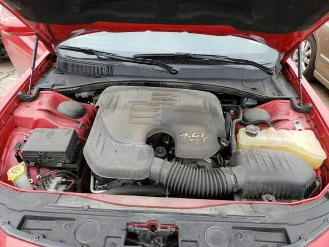 Chrysler 300C 2017, 3.6L, od ubezpieczalni