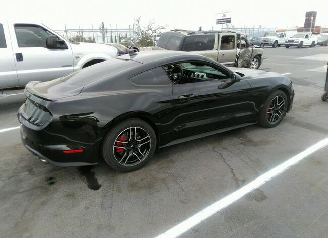 Ford Mustang 2021, 5.0L, od ubezpieczalni