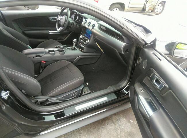 Ford Mustang 2021, 5.0L, od ubezpieczalni