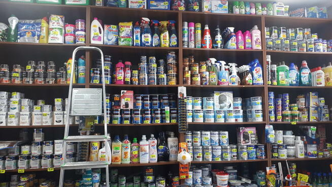 TAPETY , FARBY, SZTUKATERIA