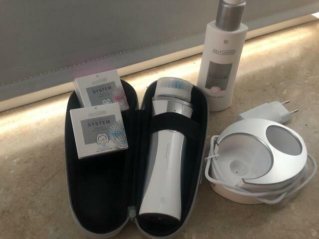 Szczoteczka do oczyszczania twarzy