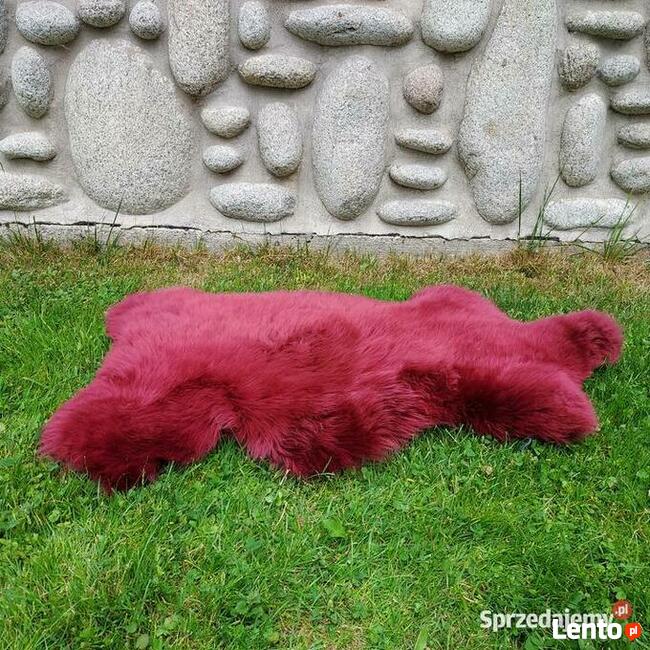 Skóra Owcza Dywanik Kolor Czerwonego Wina Naturalna