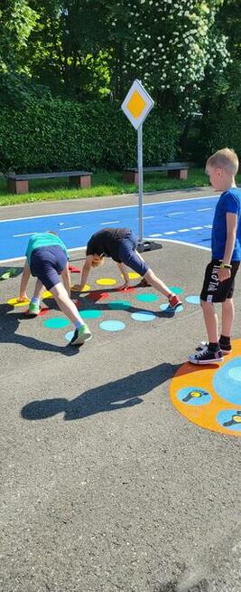 Stacjonarne miasteczko rowerowe, oznakowanie poziome.
