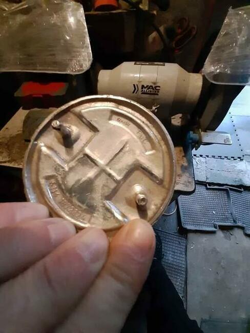 SPRZEDAM Znaczek BMW