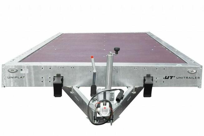 Laweta Unitrailer UNIPLAT 600/3 S 3-osiowa 600x215