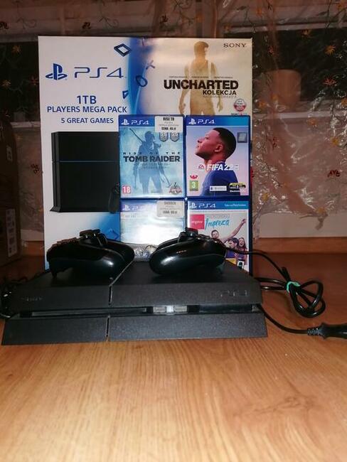 Konsola ps4