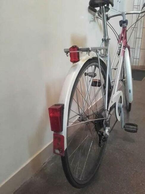 Rower damka wąskie koła 28