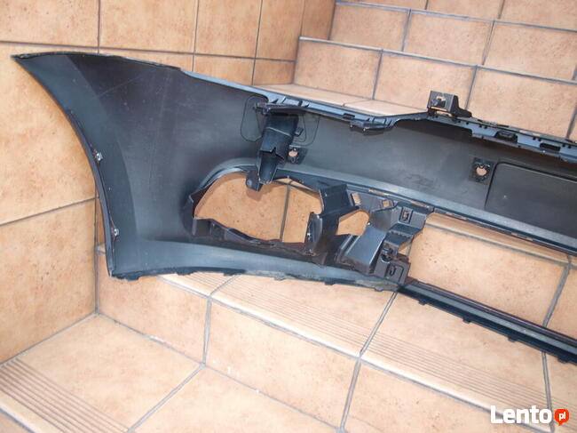 VW Polo zderzak przód (4 parktronik) 2014 - 2017r