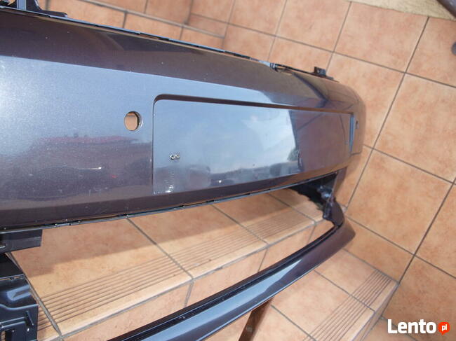 VW Polo zderzak przód (4 parktronik) 2014 - 2017r