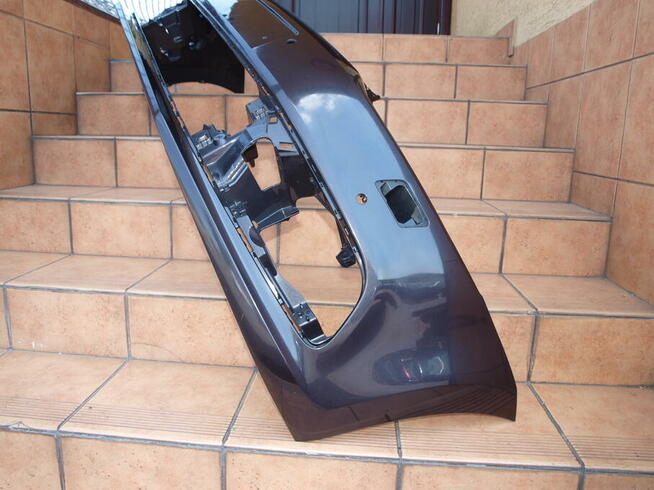 VW Polo zderzak przód (4 parktronik) 2014 - 2017r