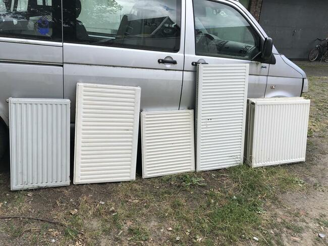 Kaloryfery różnych rozmiarów