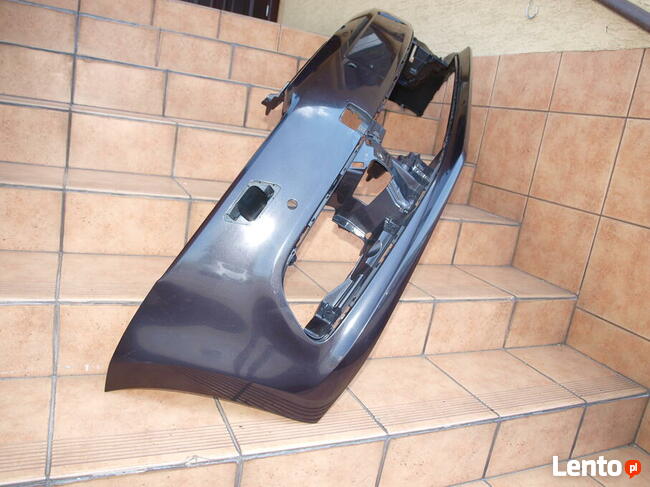 VW Polo zderzak przód (4 parktronik) 2014 - 2017r