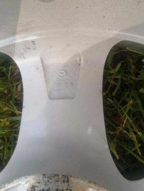 Felgi aluminiowe Mazda