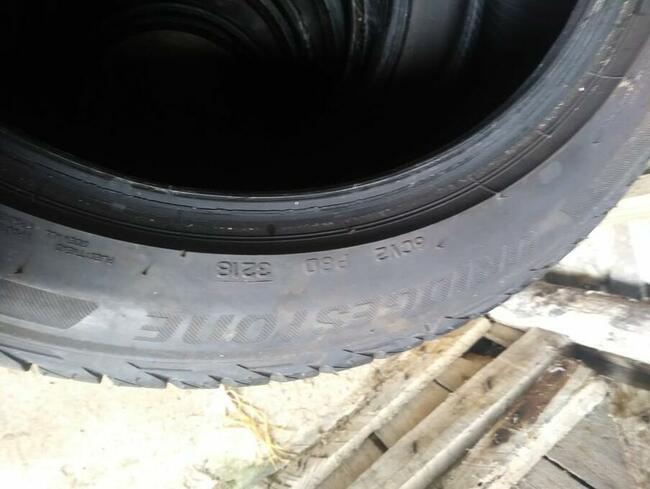 Sprzedam komplet Opony Bridgstone 215/50R18
