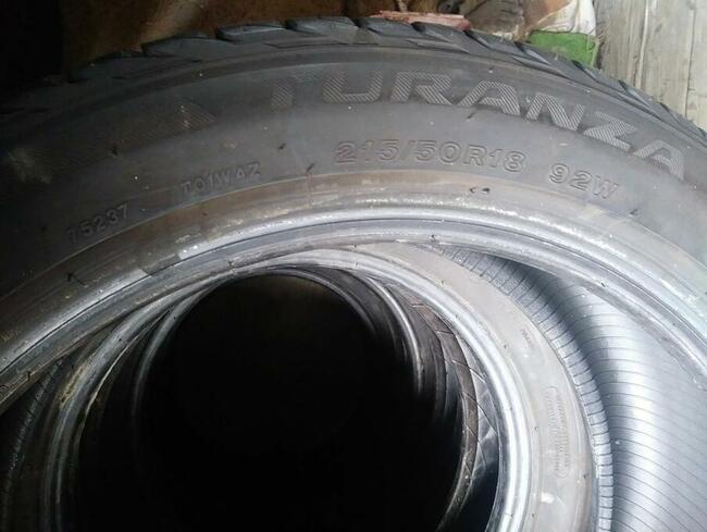 Sprzedam komplet Opony Bridgstone 215/50R18