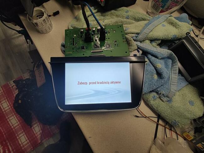 Naprawa wyświetlacza Opel Astra K 39042448