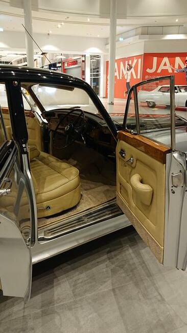 Samochód na Wesele, Ślub Rolls-Royce Silver-Cloud III