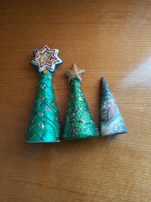 Sprzedam ozdoby świąteczne