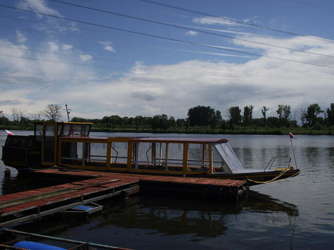 Jach Motorowy do przewozu osób