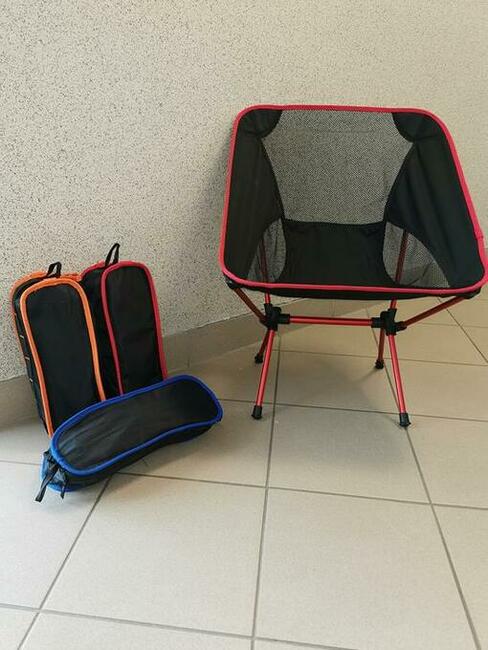 Nowe nowoczesne krzesła wędkarskie składane z torbą