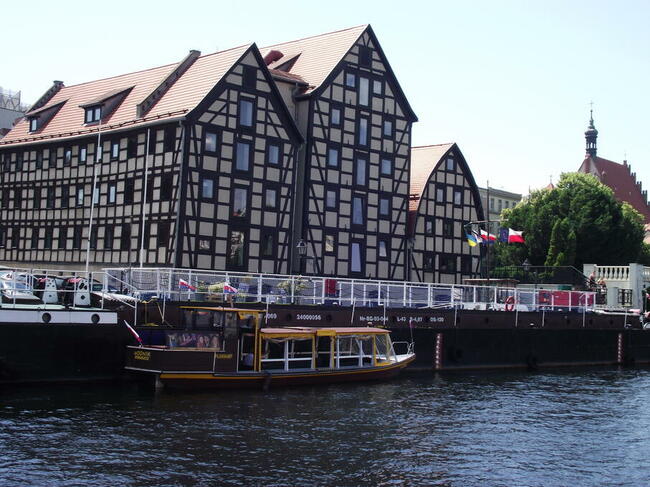 Jach Motorowy do przewozu osób