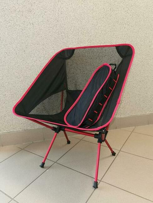 Nowe nowoczesne krzesła wędkarskie składane z torbą