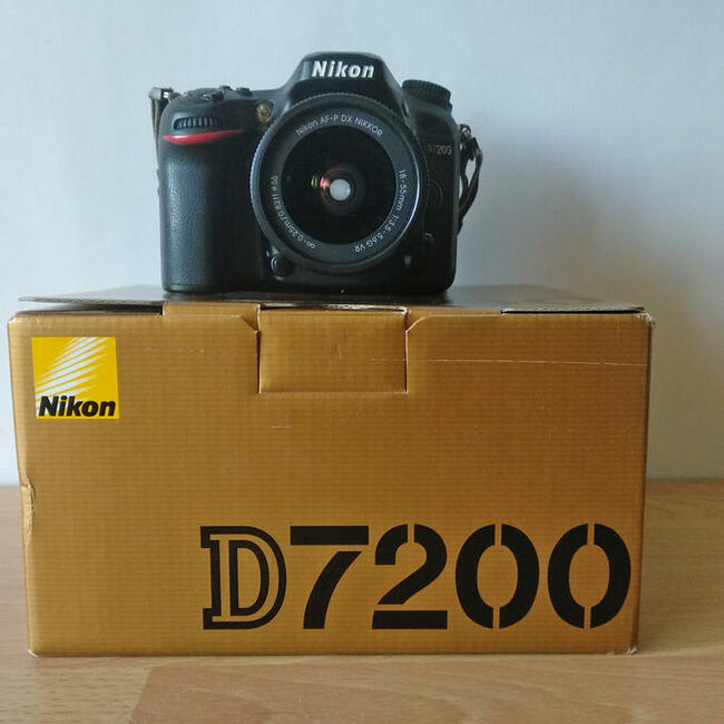 Nikon D7200 z osprzętem