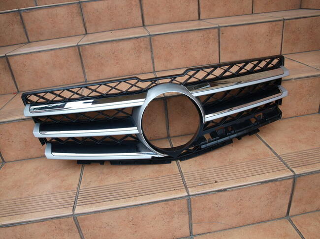Mercedes GLK grill chrom 2008 - 2012r