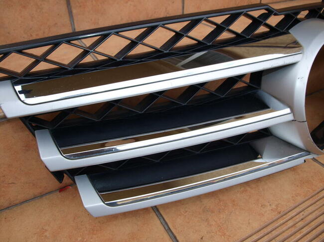 Mercedes GLK grill chrom 2008 - 2012r