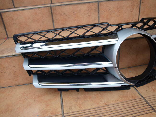 Mercedes GLK grill chrom 2008 - 2012r