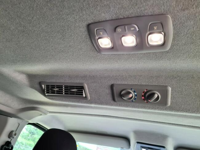 Renault Trafic LONG 2.0 DCI /TEMPOMAT/KLIMATYZACJA - WYPOZYCZALNIA BUSÓW 9 OSOBOWYCH