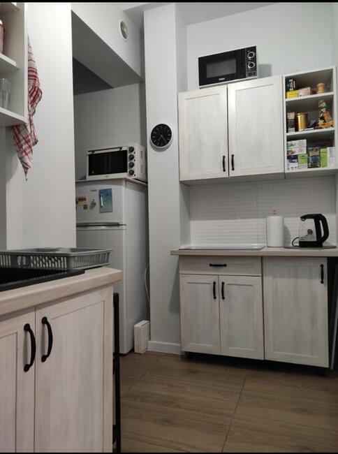 Pokój w mieszkaniu 3-pokojowym - zniżka na wakacje!