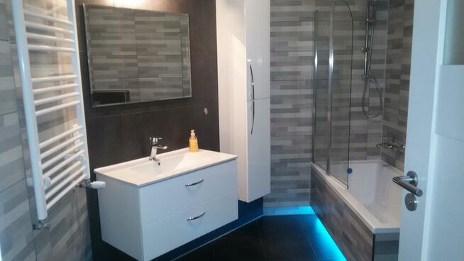 Wynajmę mieszkanie w apartamentowcu na os.Bursztynowym