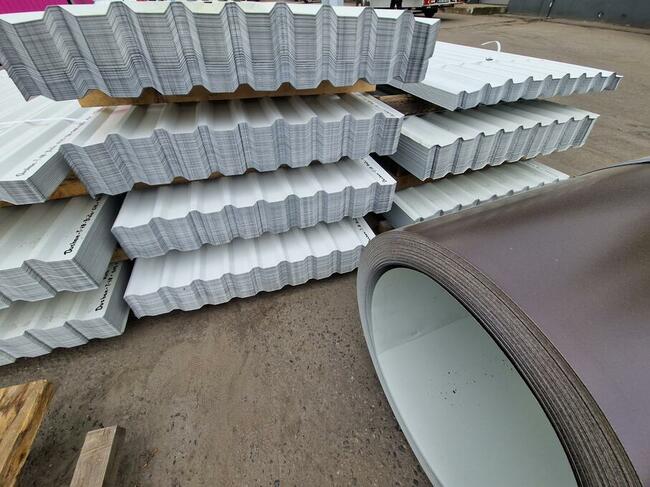 Płyta warstwowa pianka ściana dach altana