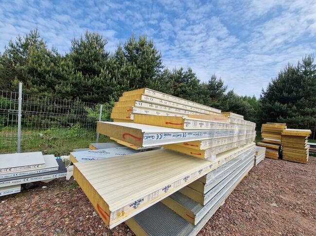 Płyta warstwowa pianka ściana dach altana