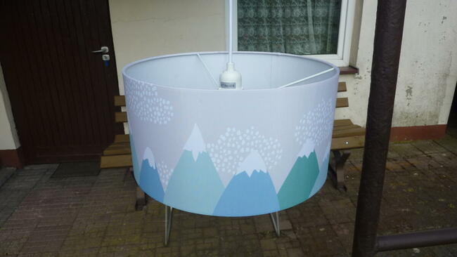 Żyrandol, lampa wisząca używana 1 rok.Stan bardzo dobry.