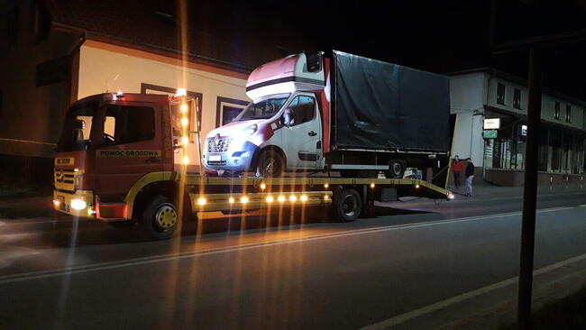 Laweta iwaniska Ujazd pomoc drogowa 24h Tir