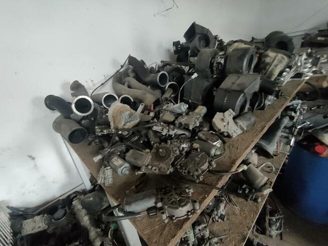 Części do aut ciężarowych