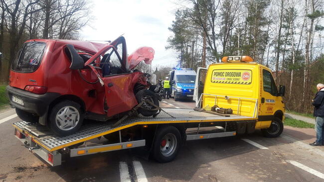 Laweta*Pomoc drogowa 24 H*Autoholowanie*holownik lipnik