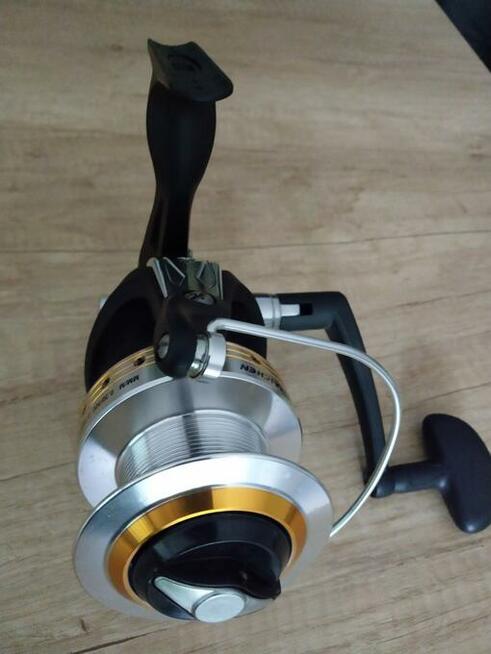 Kołowrotek na plażę, suma FL cast 8000