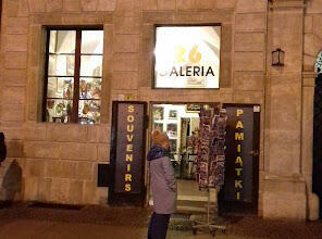 Praca w sklepie Galeria sztuki i pamiątki