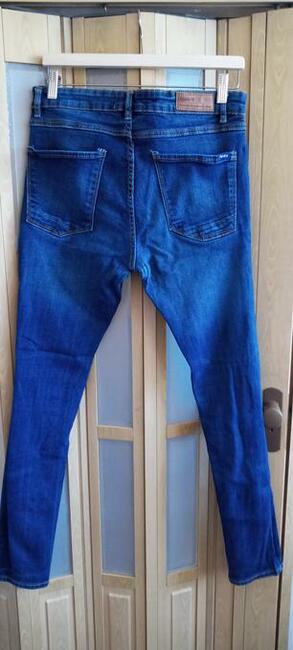 Spodnie jeans skiny fit Pull&Bear roz. 32