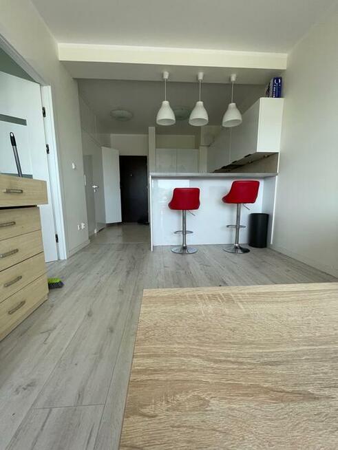 Wynajmę nowe 2 pokojowe mieszkanie z garażem