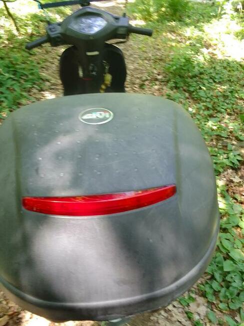 Skuter honda lead 100