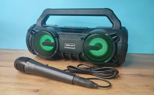 Boombox z funkcją Karaoke