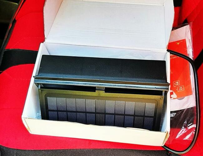 Turbowentylator 3 silnikowy z panelem Foto-Voltaicznym